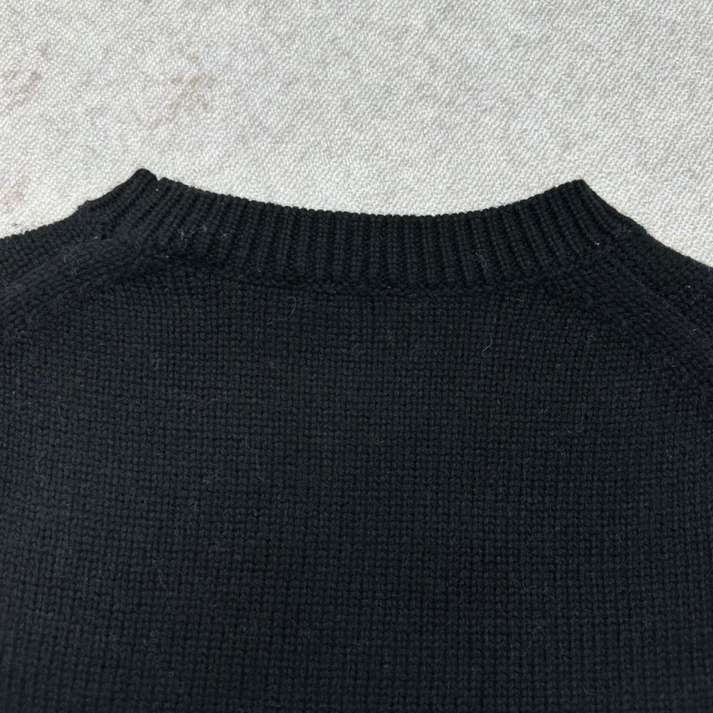 Burberry Black Knit with White Graphic - Picture 7 of 9